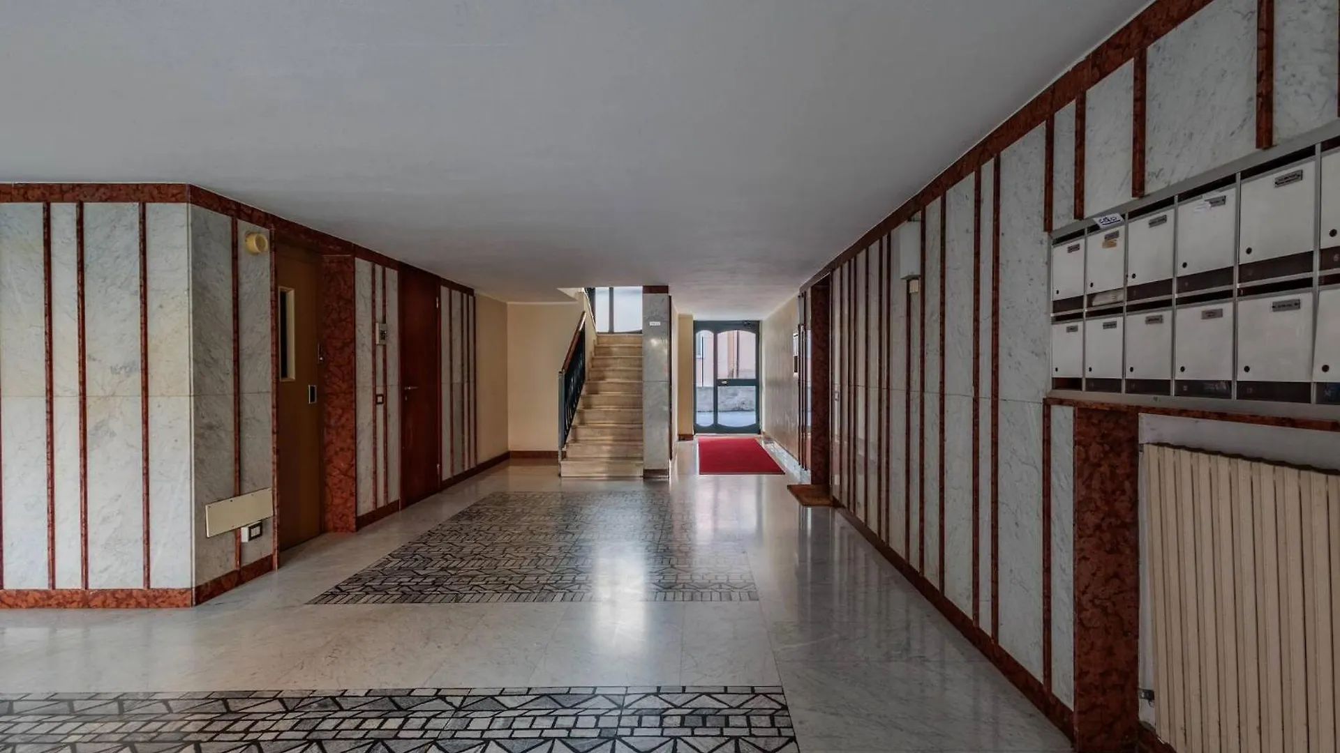 Serela Suite Bergamo 0*,  Włochy